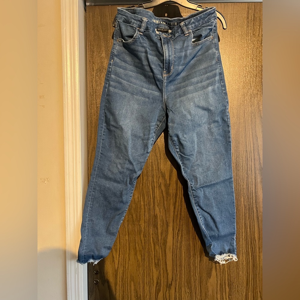 American Eagle Outfitters Curvy Hi-Rise Jegging in Blue Denim